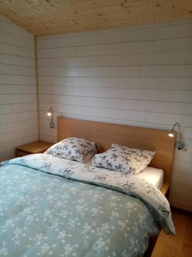 La Roulotte Julyana Villa Vielsalm Kültér fotó